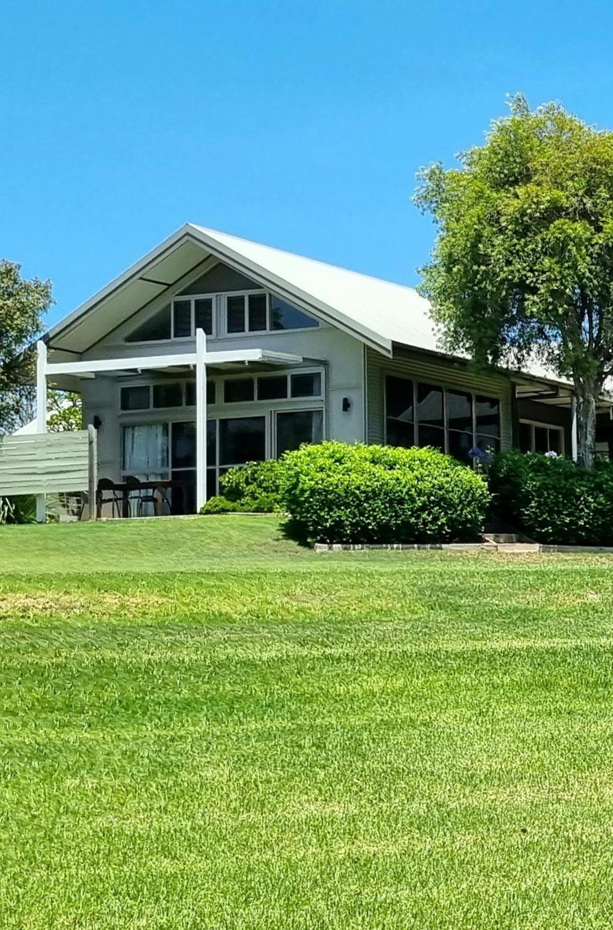 Elfin Hill Vineyard Accommodation Pokolbin Exterior foto